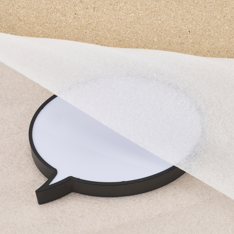 Bogen aus Polyethylenschaum PE 0,8 mm, 40 x 60 cm – im Einsatz beim Schutz eines Spiegels