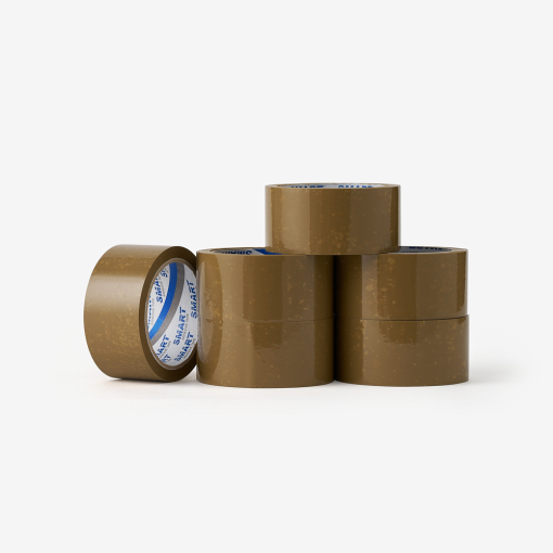 Set aus sechs braunen, kautschukbasierten Packbändern - ideal zum Verschließen von Kartons und Paketen.